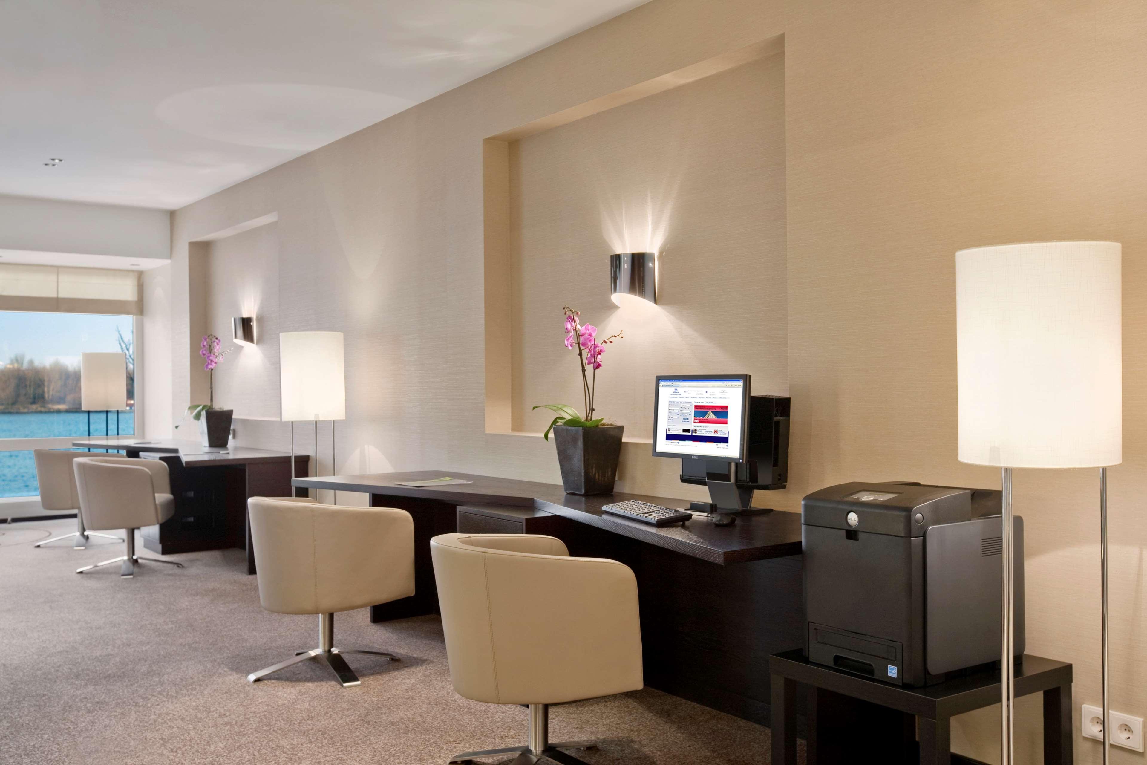 Hilton Danube Waterfront 4* Wien
