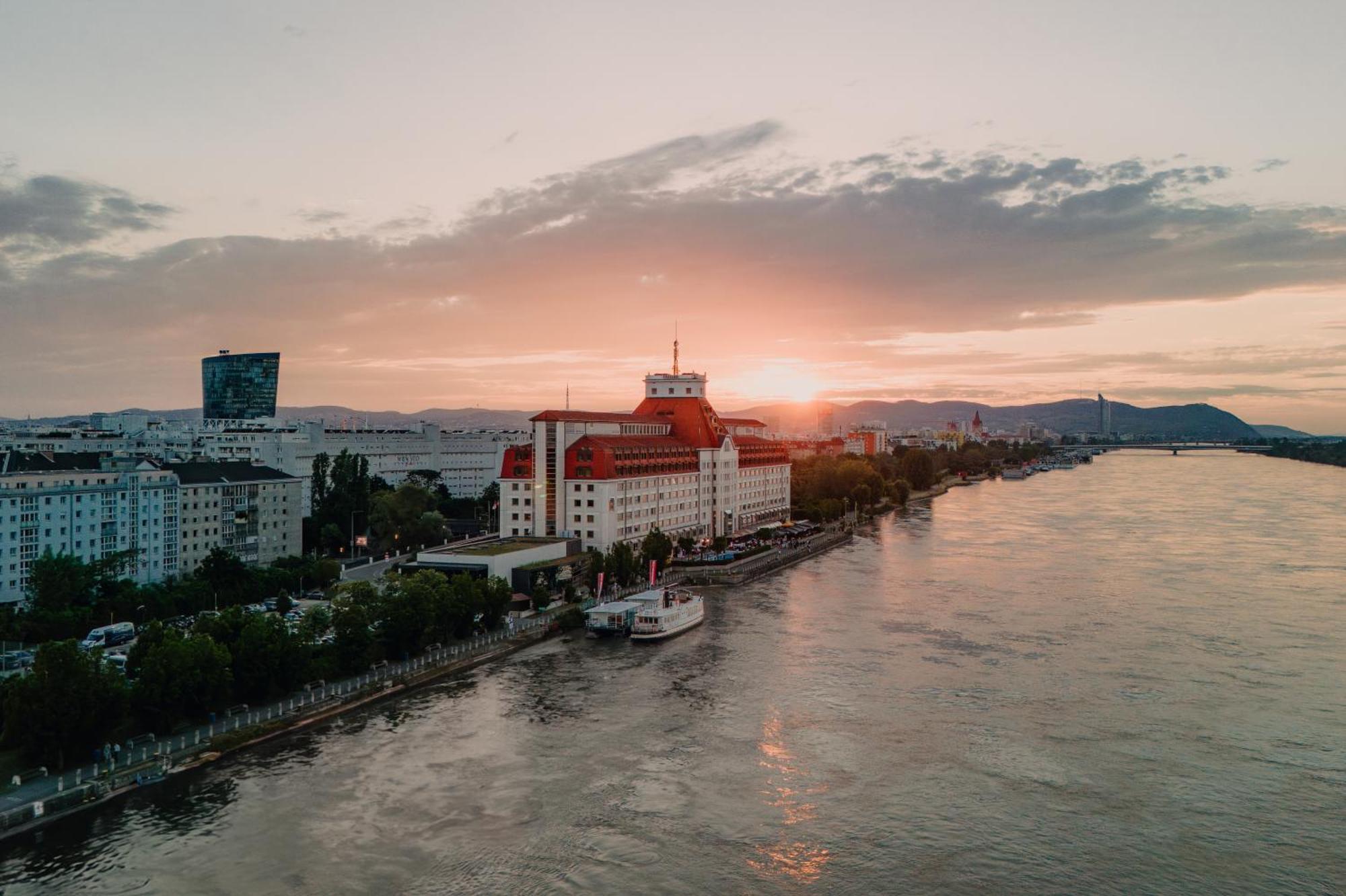 Hilton Danube Waterfront Hotel Wien