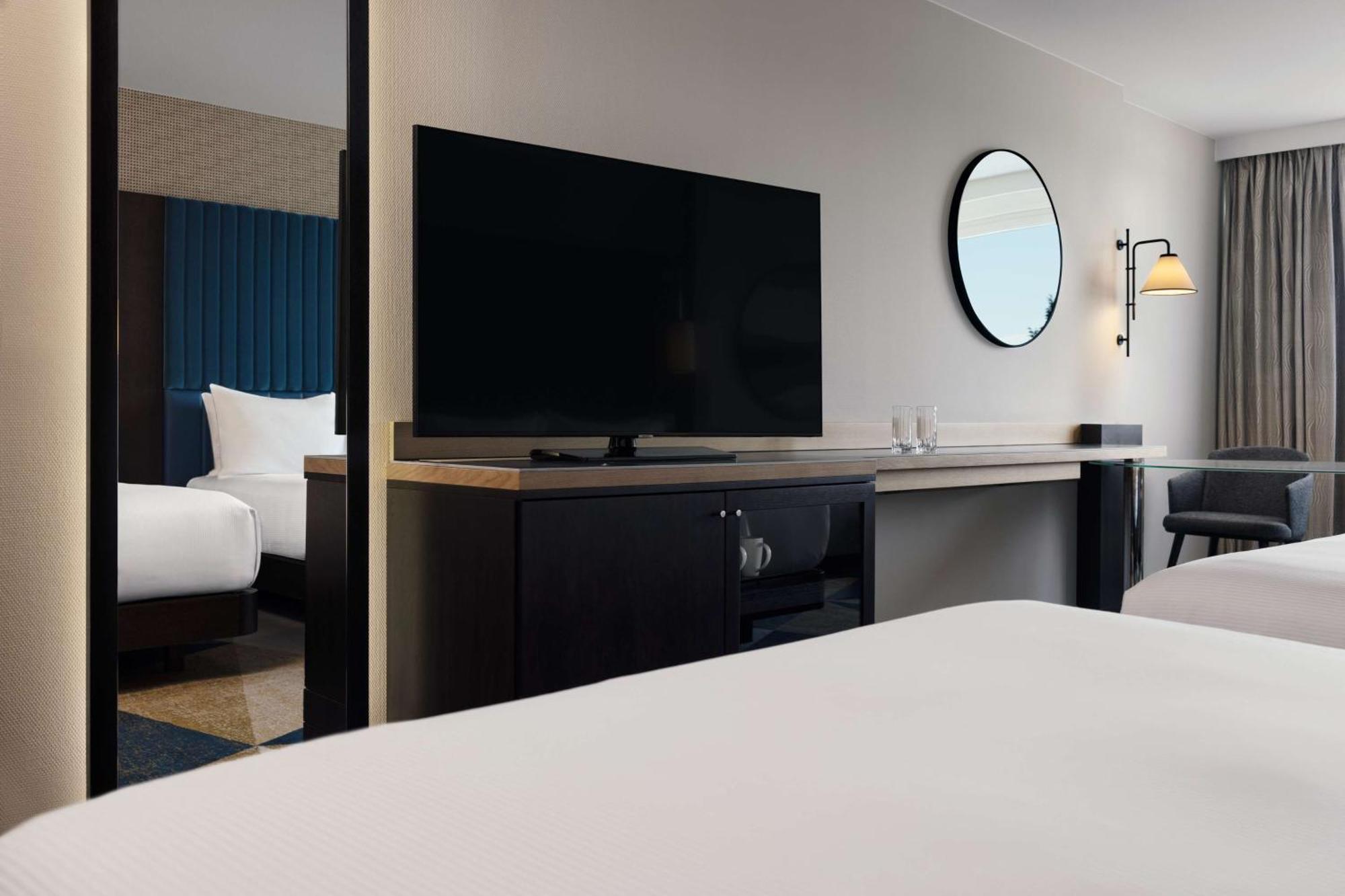 Hilton Danube Waterfront Hotel