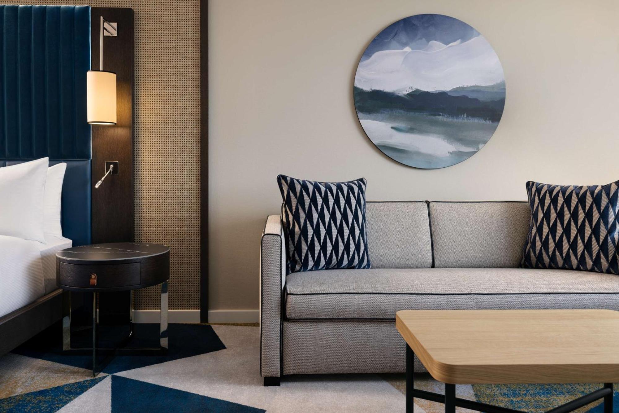 Hotel Hilton Danube Waterfront