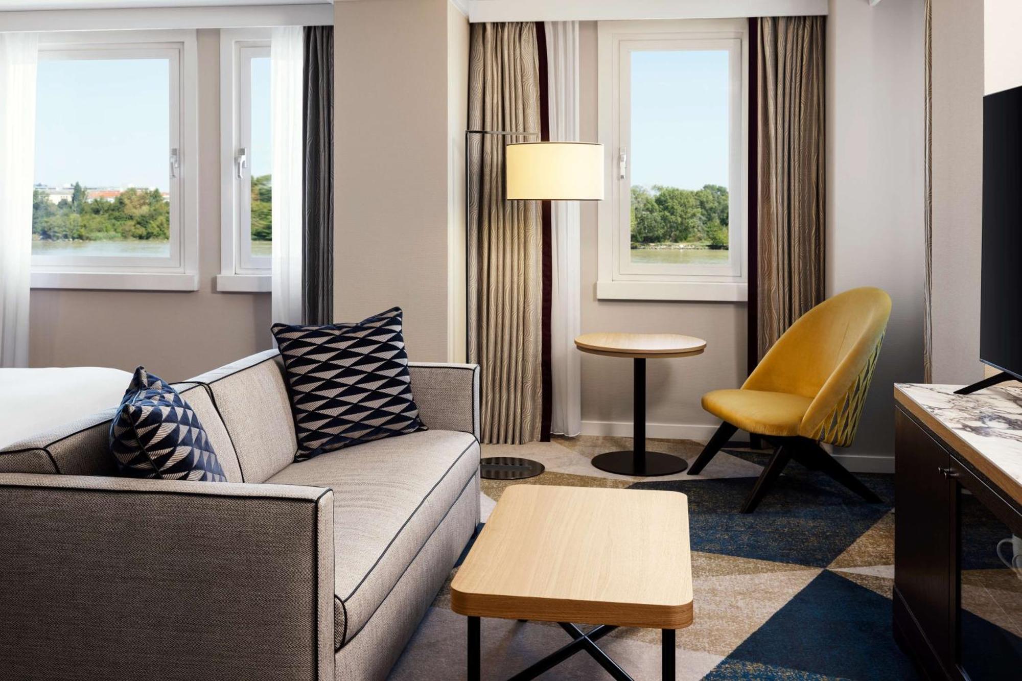 Hotel Hilton Waterfront Vienne
